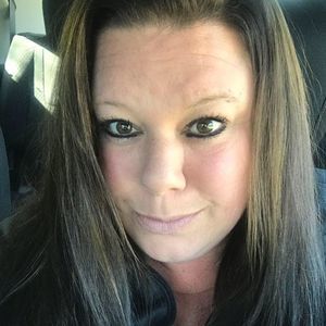 Meet your Posher, Cara-lynn